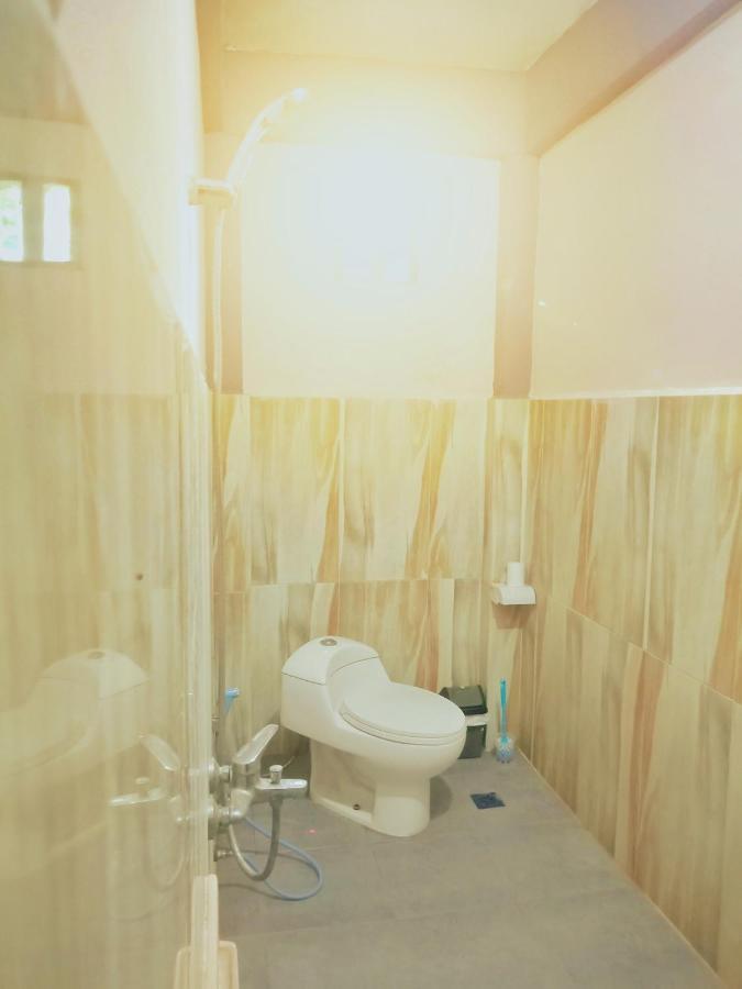 Raffiel Nias Apartment Lagudri Luaran gambar