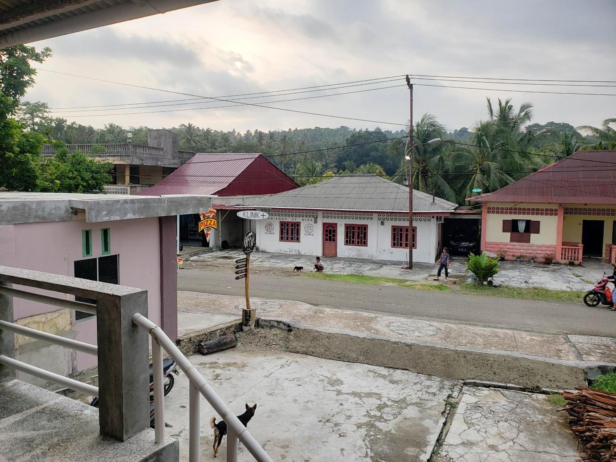 Raffiel Nias Apartment Lagudri Luaran gambar